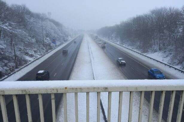 UK faces NEW 300-mile snow bomb with exact date it starts 'brought forward'