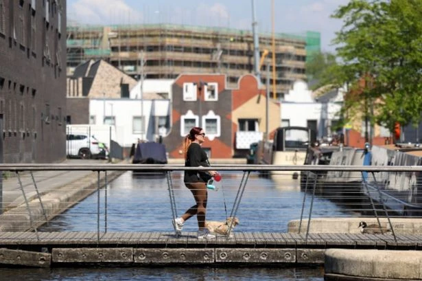 UK faces 'hotter than Ibiza and Corfu' mini-heatwave lasting '48 hours'