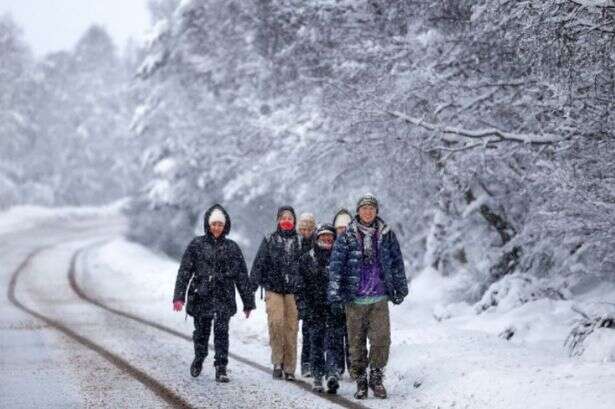 UK snow maps show everywhere set for flurries and -8C temperatures next week