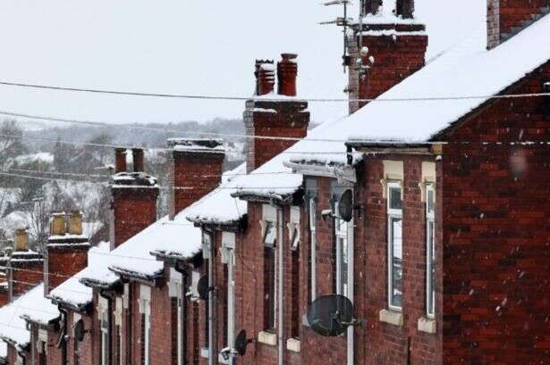 UK faces new 12cm snow bomb tomorrow with only four counties in England spared