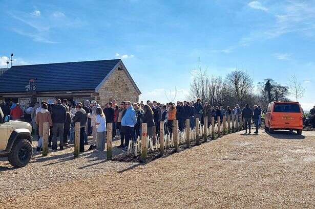 Jeremy Clarkson fans wait for more than an hour to visit farm shop reopening