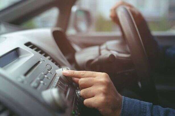 Drivers warned to 'avoid using' one common feature to stop car breakdowns in winter