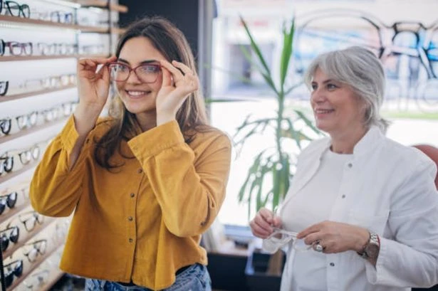 Warning for UK households buying glasses from same place as eye test