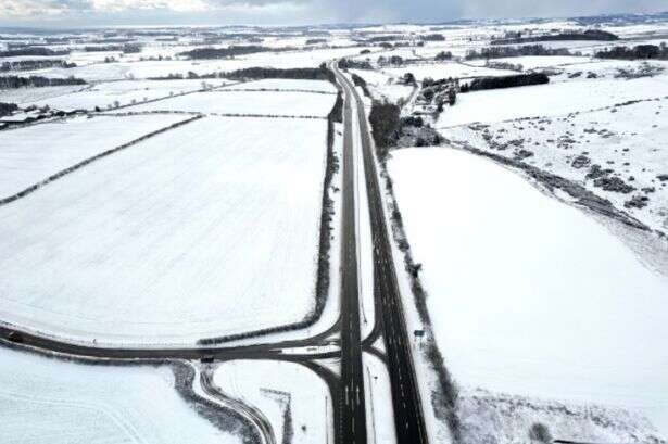 Met Office says cold Arctic air will hit UK this week with snow possible