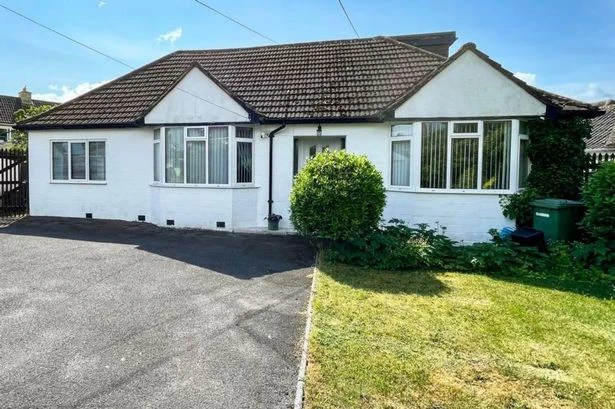 Drivers face £1,000 fine for parking on own driveway due to 1980 rule