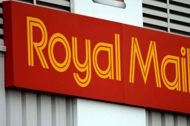 Royal Mail issues HMRC email scam warning as people told 'do not click'