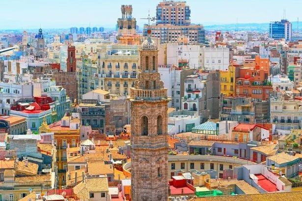 UK tourists in Spain warned over city that is just 'scam after scam'