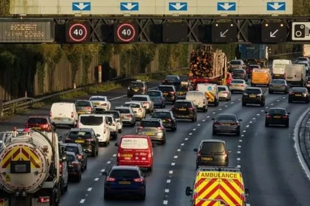 Cars and vans on motorway after '9pm tonight' at risk of £50 fines