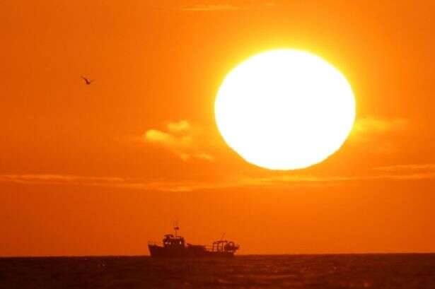 UK braces for 25C heat plume in one final taste of summer