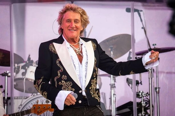 I watched Rod Stewart at Glastonbury and there was one thing you didn't see on TV