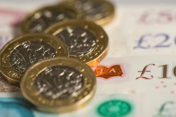 'Automatic' £293 summer payment for people on one DWP benefit
