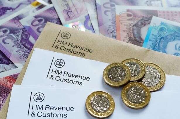 HMRC warning to 335,000 people who must act within two weeks or be fined £100