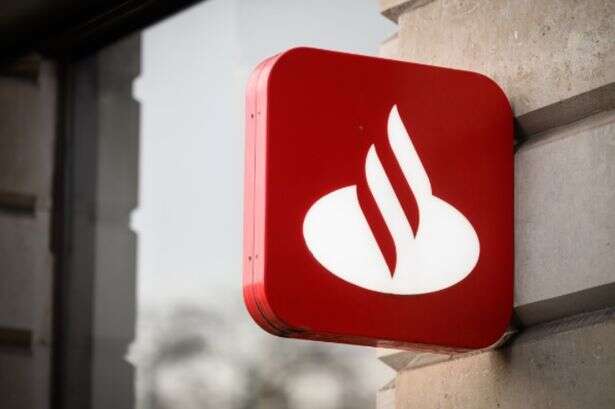 Santander sends out internal memo over fears it could quit the UK