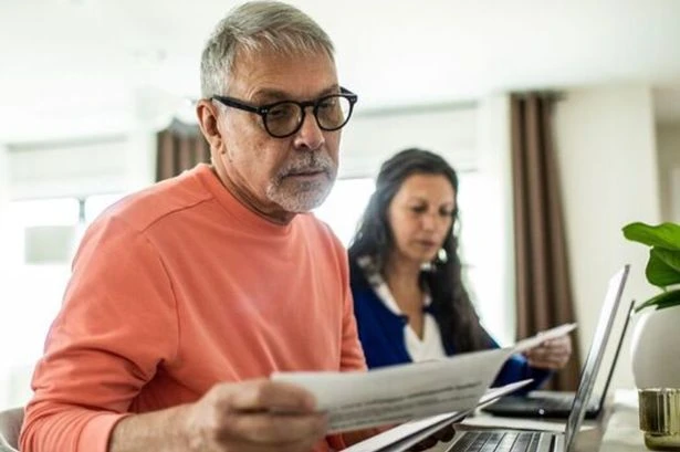 DWP warns people on 12 benefits to 'call us' over their bank accounts