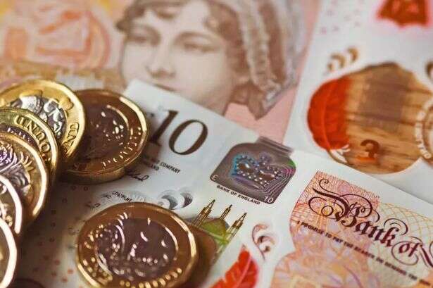 UK households with less than £10,000 savings being handed £100 Cost of Living payment