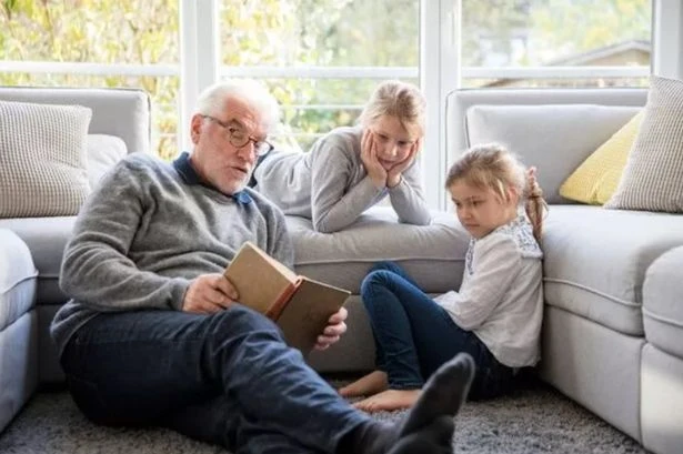 State pensioners being handed £3,900 bonus from DWP with payments 'speeding up'