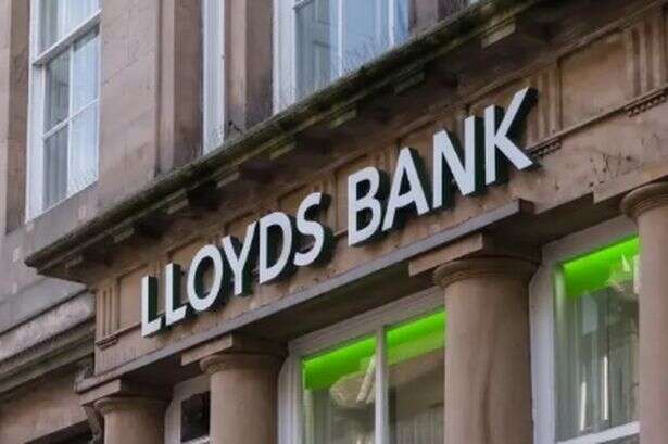 Lloyds Bank customers angry over 'missing out' on free payments worth £175