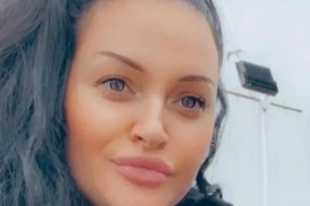 I'm on Universal Credit - keep trolling me because it means more cash in the bank