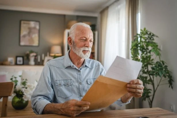 Millions of pensioners warned 'do not accept' free £4,100 bonus
