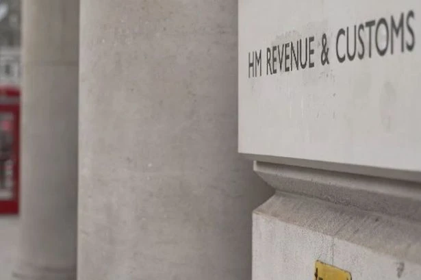 HMRC mistake means earners under certain threshold could 'lose benefits'