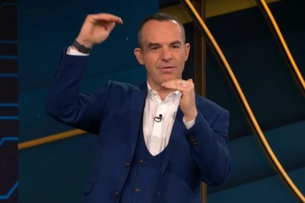 Martin Lewis' MSE urges Sainsbury's shoppers to spend £1 in store before June