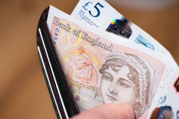 DWP brings back free £150 payments for millions of people on benefits