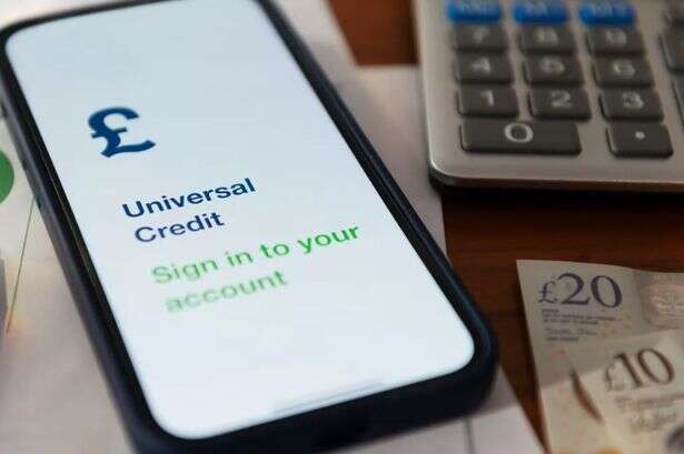 DWP giving £370 cash refunds to some people claiming Universal Credit