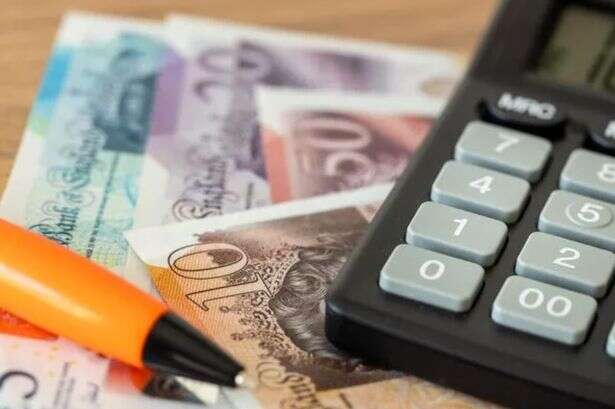 Anyone who has under £20,000 in savings issued five-week warning