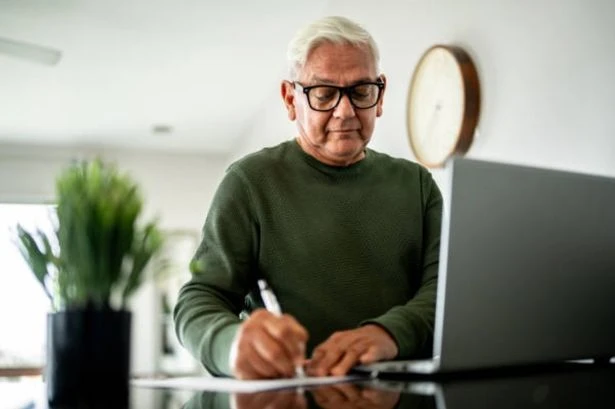 State pensioners told to 'chase' HMRC for free £2,881 payment they're owed