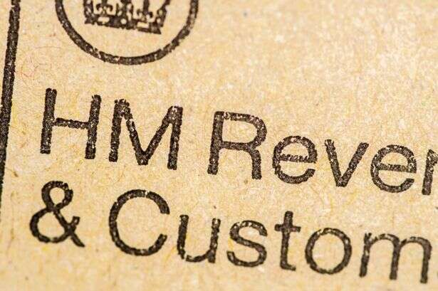 HMRC preparing to send out £100 fines to people who paid 'one day late'