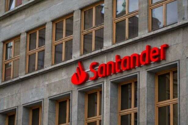 Santander issues worrying update to millions of customers amid fears it'll quit UK