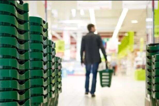 Breaking - Asda issues statement as tills go down causing chaos for shoppers