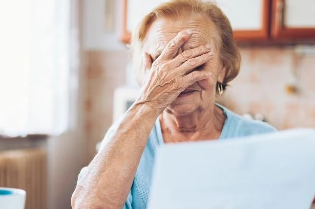 HMRC sending state pensioners envelopes with cash after 'simply unacceptable' charge