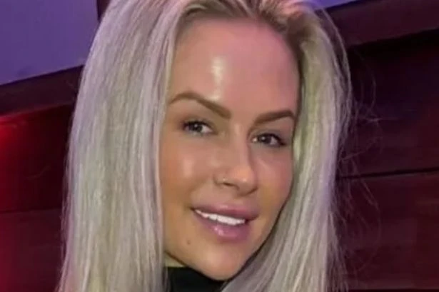 Universal Credit mum packs in £20,000-a-month job to claim DWP benefit