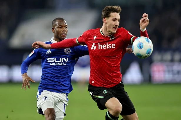 Phil Neumann handed injury scare shortly before Birmingham City arrival
