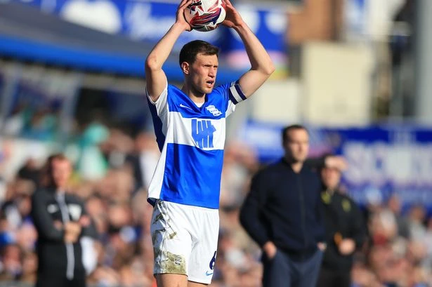 Birmingham City boss Chris Davies makes Krystian Bielik feelings clear before Wembley