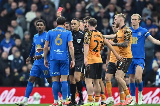 Chris Davies pulls no punches on Jack Robinson red card as Birmingham City defender banned