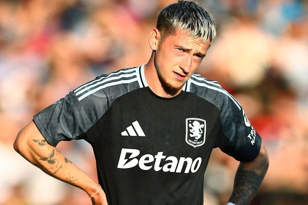 Aston Villa transfer is imminent as manager addresses player he 'knows really well'