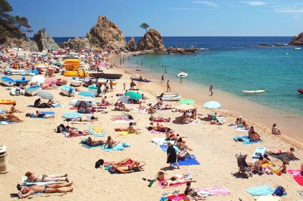 UK tourists flying to Europe face two airport changes including £17 charge