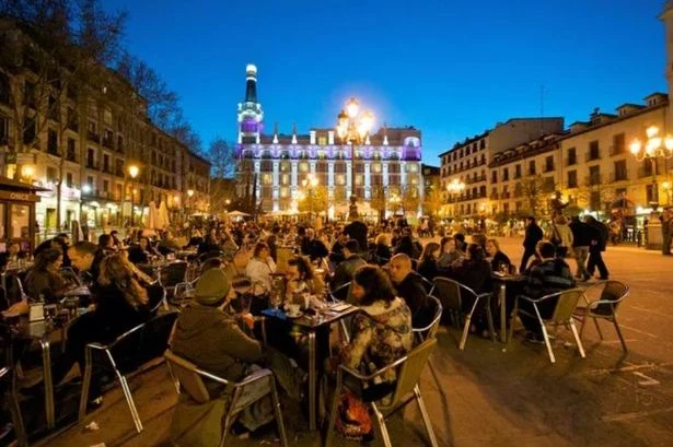 UK tourists in mainland Spain urged 'stay inside' with new rules 'until 5pm'