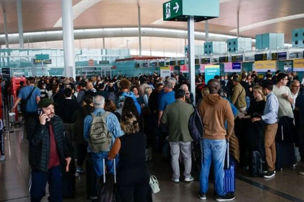 UK tourists refuse to board flights to Spain after 'message scares them away'