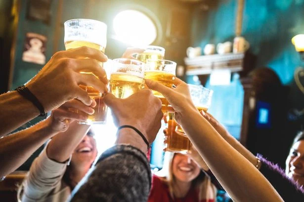 Keir Starmer says pubs can stay open until 1am on VE Day - but no extra bank holiday