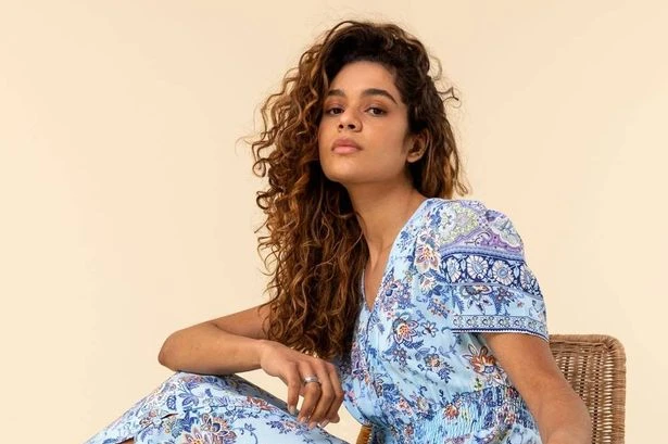 Shoppers love Roman dress that makes them 'look like they've lost weight'