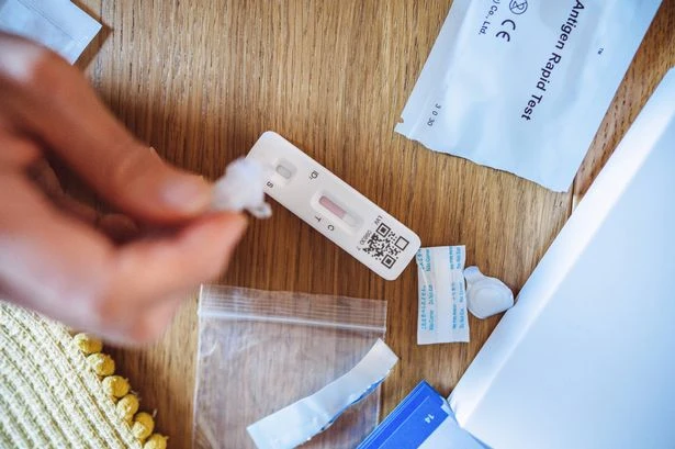 The 7 Covid symptoms that shouldn't be mistaken for hay fever this summer