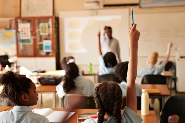 Over 1,200 UK schools close amid record-breaking heatwave and red heat warning