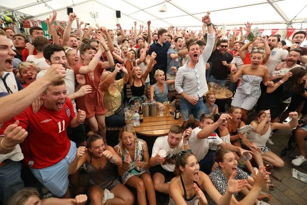 Pubs given new rules during World Cup as red tape ditched