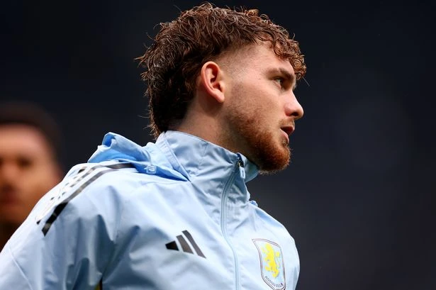 Unai Emery speaks out on Harvey Elliott situation as Liverpool transfer trigger close