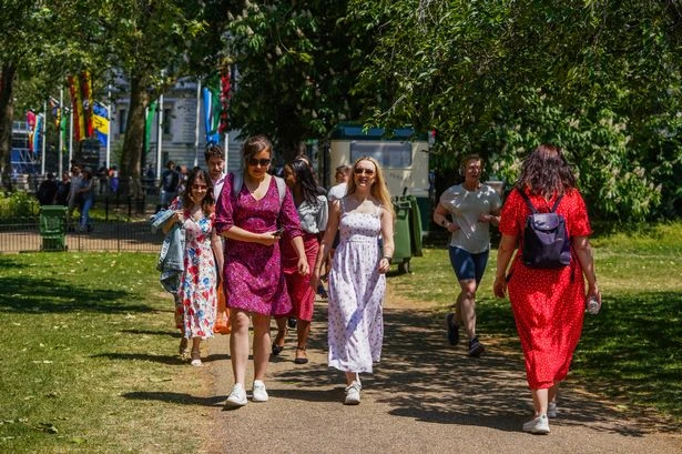 Mercury to hit balmy 21C today - the four hottest UK regions
