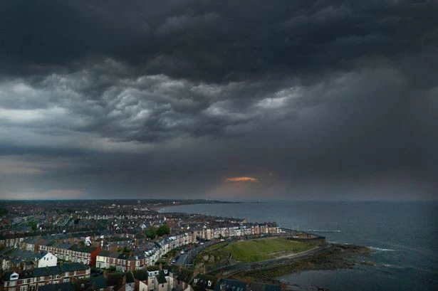 Storm Floris to hit UK as Met Office issues 24-hour 'danger to life' warning