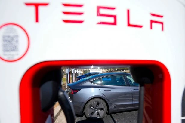 Tesla CEO Elon Musk issues warning car brand would face 'a few rough quarters'